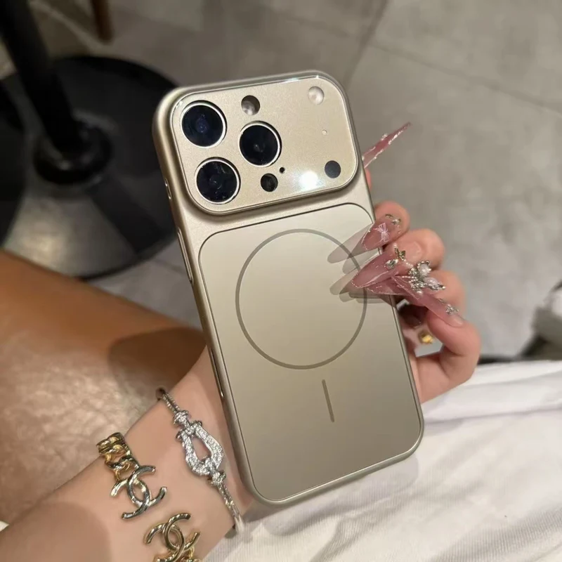 Coque Magnétique Mate pour iPhone 13 à 17 – Compatible Charge Sans Fil