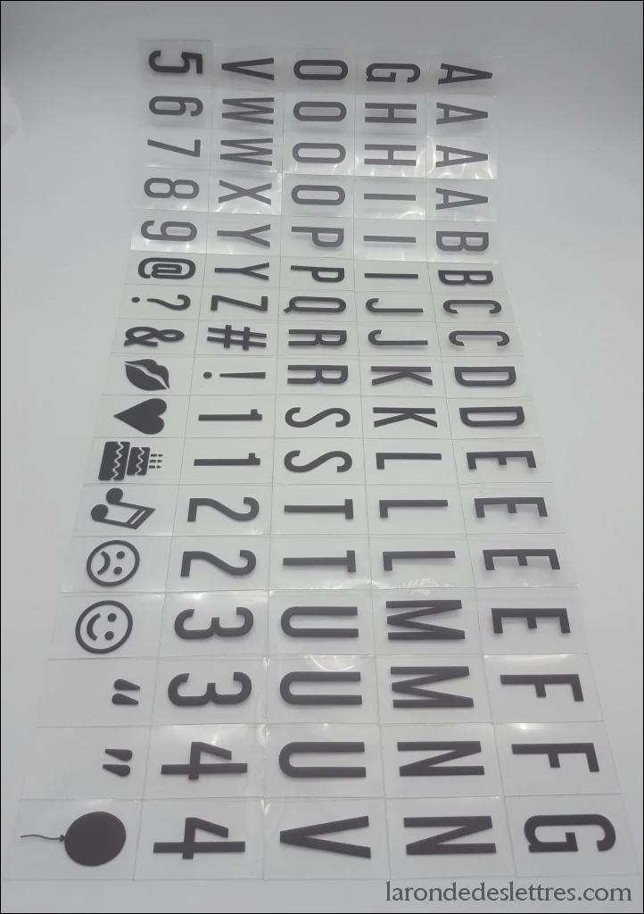 Boîte lumineuse personnalisable 85 lettres