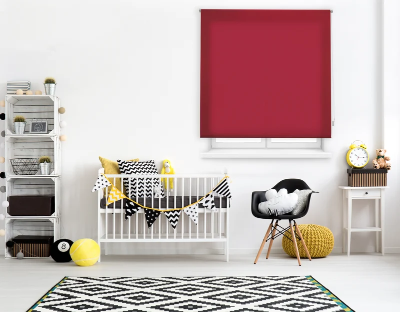 Store à rouleau translucide avec tissu lisse et chaîne manuelle