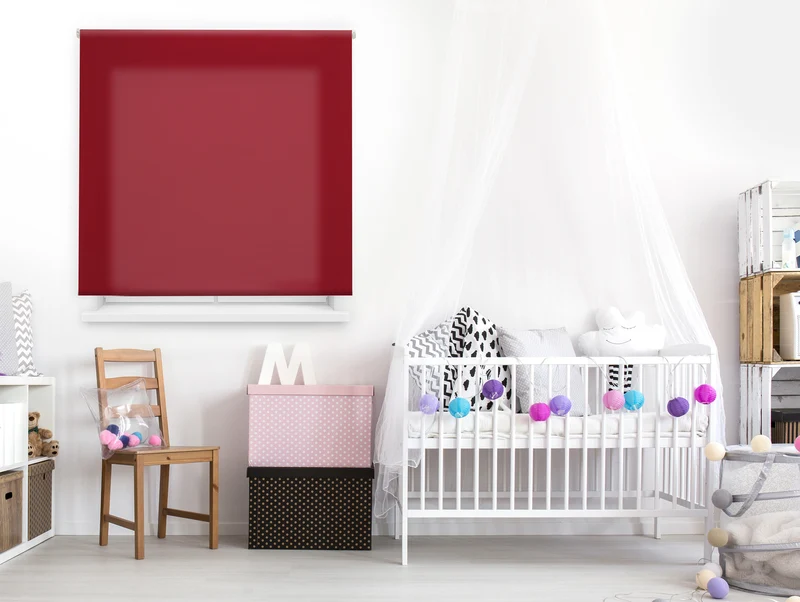 Store à rouleau translucide avec tissu lisse et chaîne manuelle